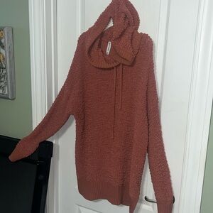 Hooded sweater